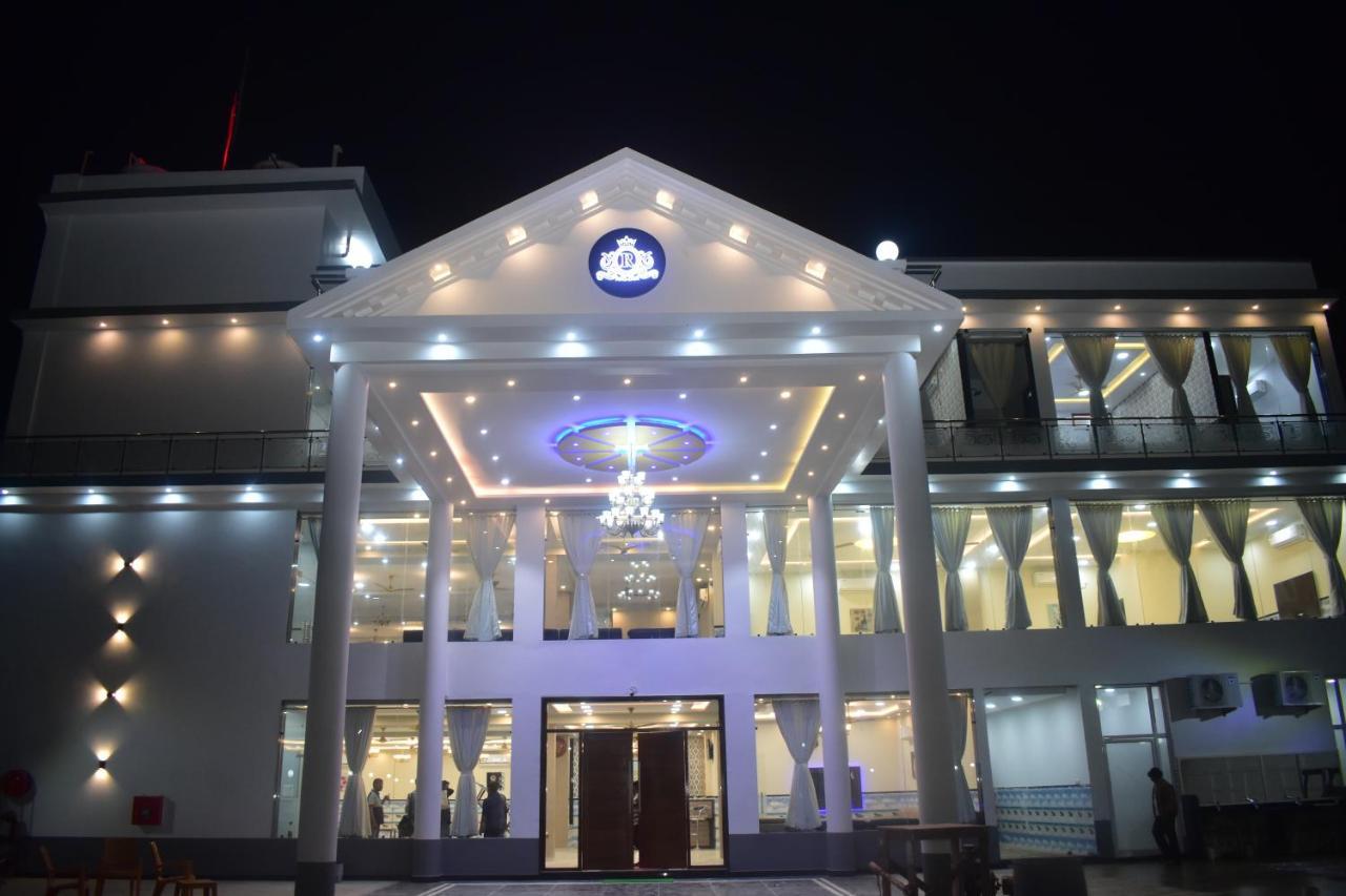 The Royal Palace Hotel Gorakhpur Exterior photo